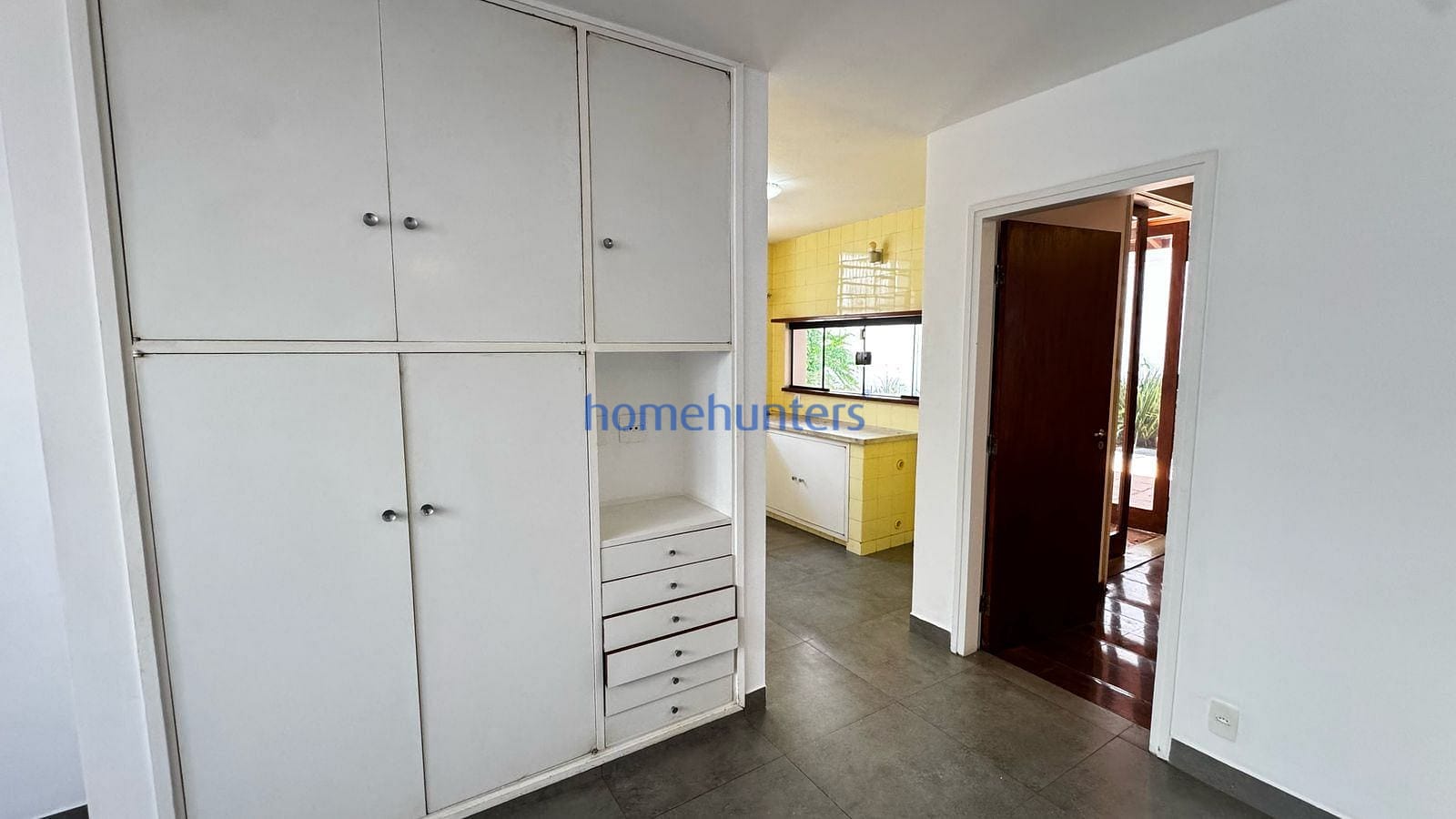 Casa para alugar com 1 quarto, 295m² - Foto 67