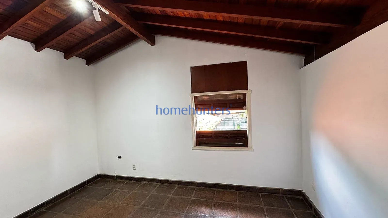 Casa, 1 quarto, 295 m² - Foto 34