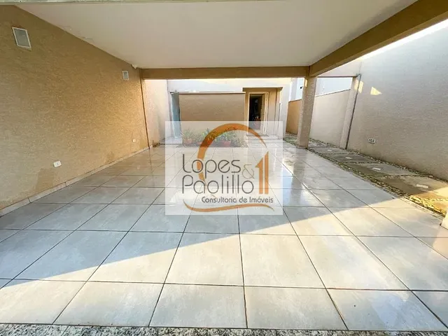 Casa com 250m² 3 quartos e 4 banheiros, à venda, no bairro Jardim Siriema em Atibaia