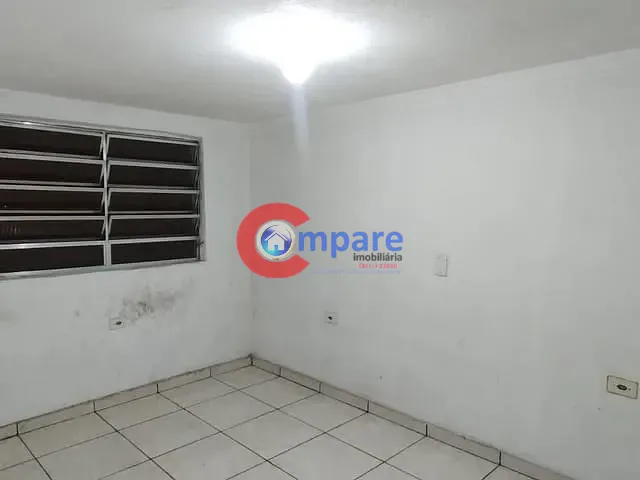 Casa 1 quarto e 1 banheiro, para alugar, no bairro Parque Continental III em Guarulhos