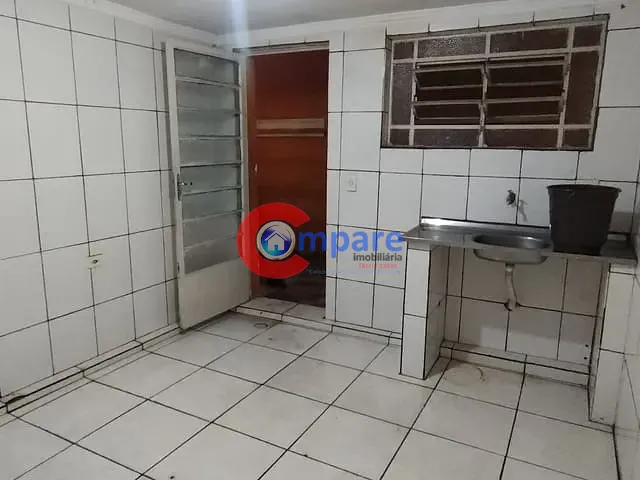 Casa 1 quarto e 1 banheiro, para alugar, no bairro Parque Continental III em Guarulhos