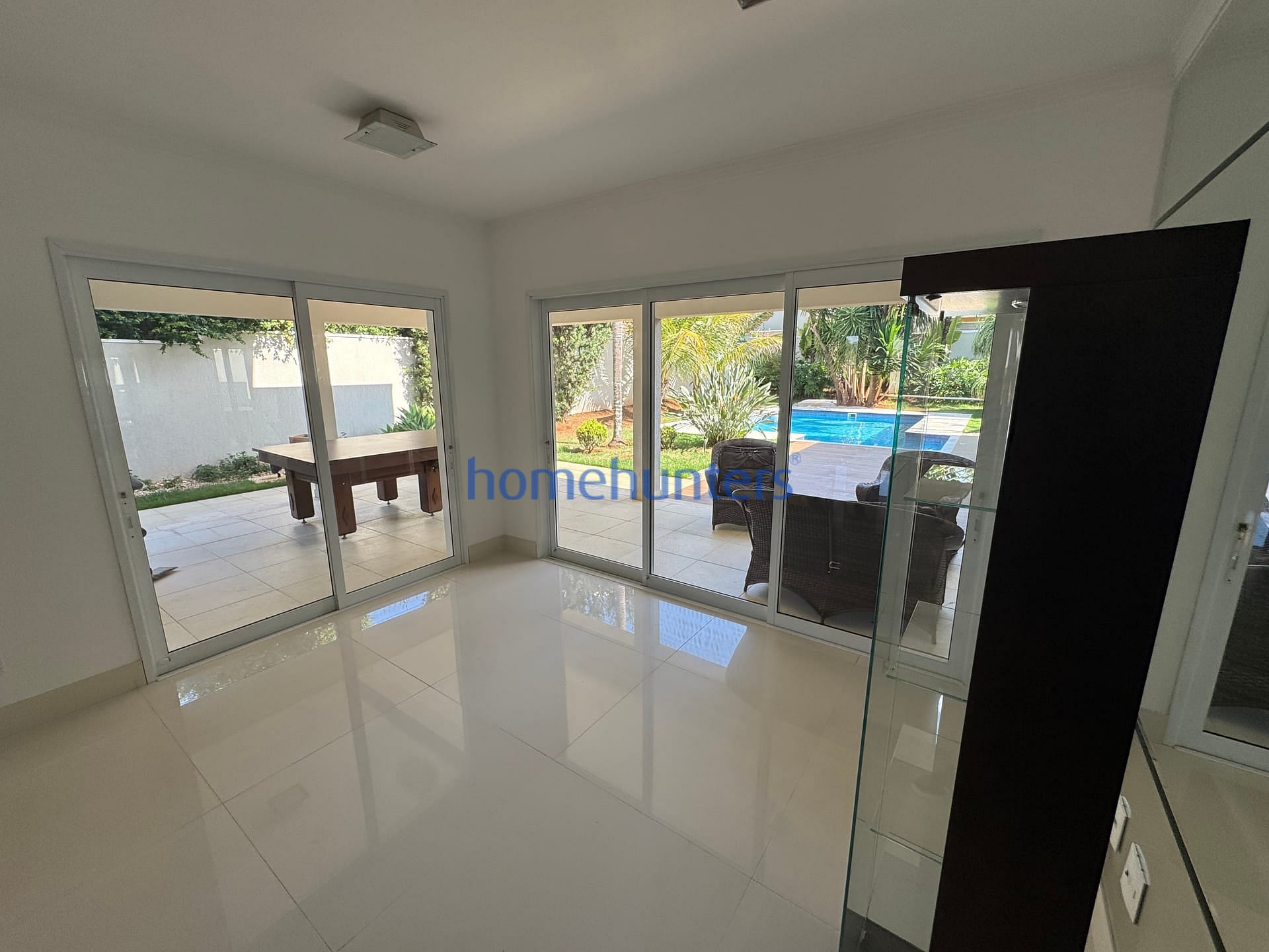 Casa, 4 quartos, 330 m² - Foto 4