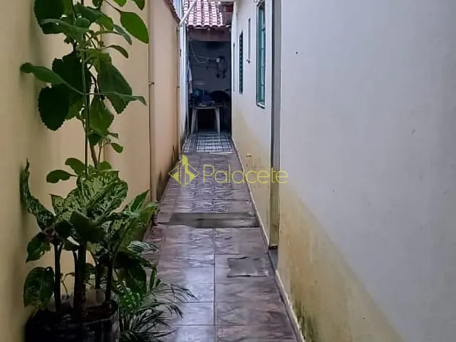 Casa 2 quartos e 1 banheiro, à venda, no bairro Jardim Residencial Alvorada em Potim