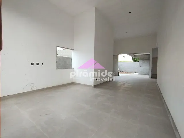 Casa com 300m² 3 quartos e 2 banheiros, à venda, no bairro Condomínio Terras do Vale em Caçapava