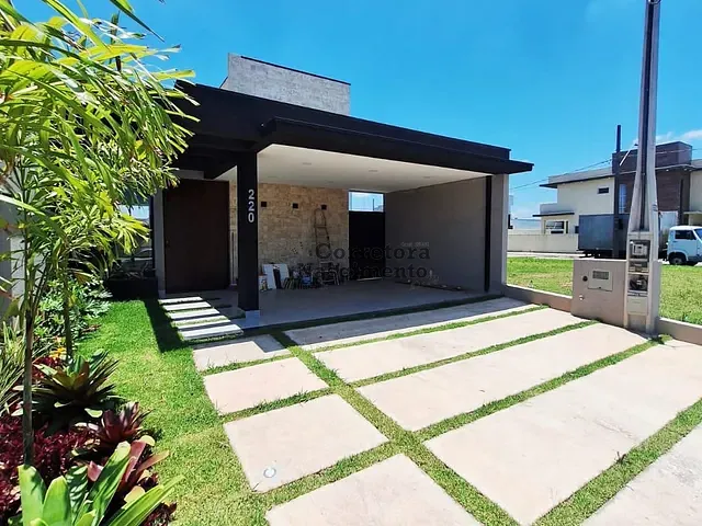 Casa com 200m² 3 quartos e 2 banheiros, à venda, no bairro Jardim Jacinto em Jacareí
