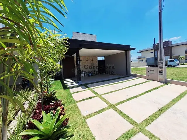 Casa com 200m² 3 quartos e 2 banheiros, à venda, no bairro Jardim Jacinto em Jacareí
