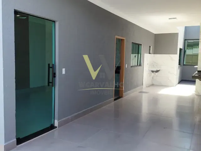 Casa com 150m² 2 quartos e 2 banheiros, à venda, no bairro Residencial Florença em Anápolis