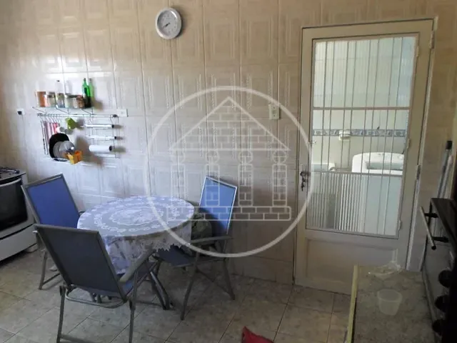 Casa com 275m² 2 quartos e 1 banheiro, à venda, no bairro Parque São José em São Paulo