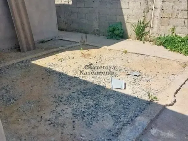 Casa com 225m² 1 quarto e 1 banheiro, à venda, no bairro Jardim Novo Amanhecer em Jacareí
