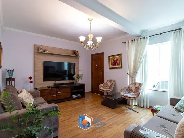 Casa com 150m² 4 quartos e 2 banheiros, à venda, no bairro Cambuci em São Paulo