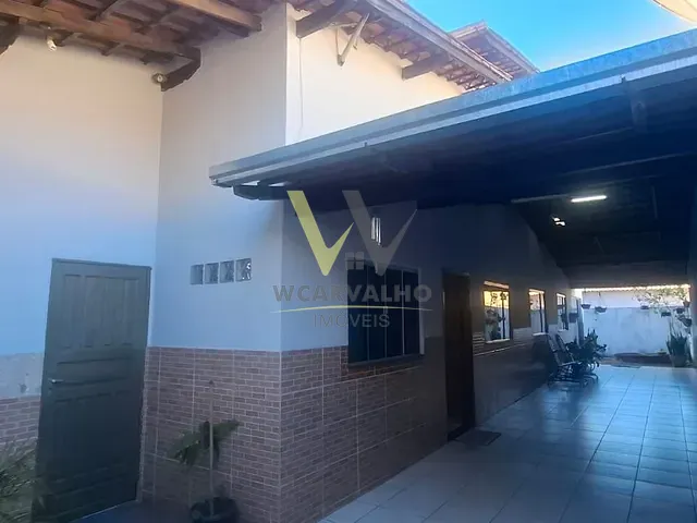 Casa com 360m² 3 quartos e 2 banheiros, à venda, no bairro Santo André em Anápolis