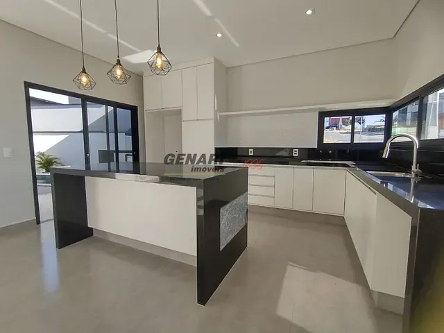 Casa com 280m² 3 quartos e 4 banheiros, à venda, no bairro Loteamento Park Gran Reserve em Indaiatuba