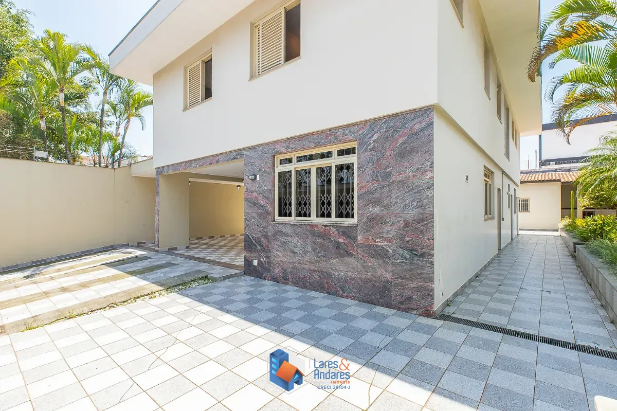 Casa, 4 quartos, 332 m² - Foto 1