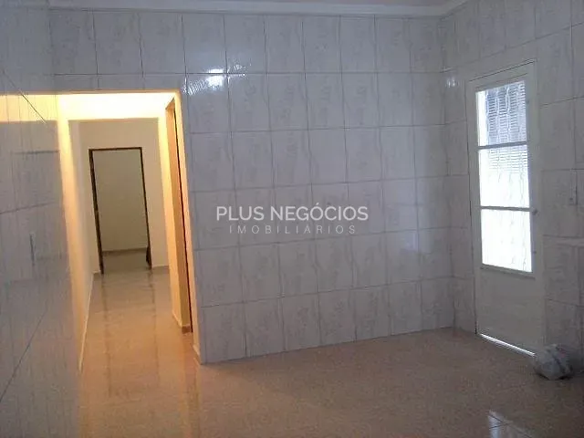Casa com 125m² 2 quartos e 1 banheiro, à venda, no bairro Jardim São Lourenzo em Sorocaba