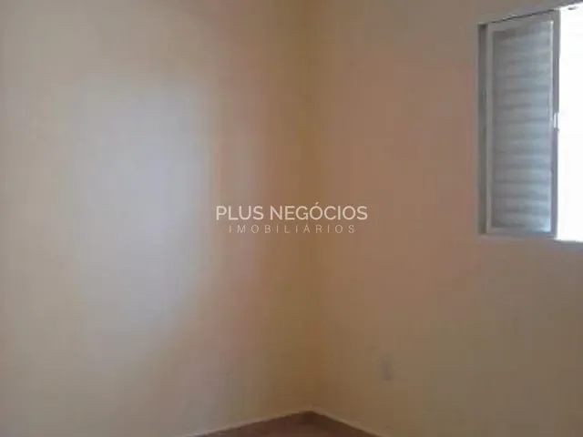 Casa com 125m² 2 quartos e 1 banheiro, à venda, no bairro Jardim São Lourenzo em Sorocaba