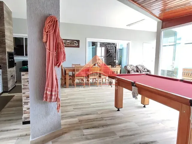 Casa com 300m² 3 quartos e 3 banheiros, à venda, no bairro Condomínio Terras do Vale em Caçapava