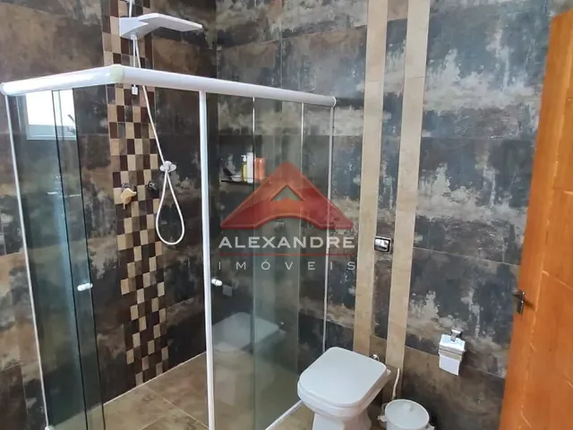 Casa com 300m² 3 quartos e 3 banheiros, à venda, no bairro Condomínio Terras do Vale em Caçapava