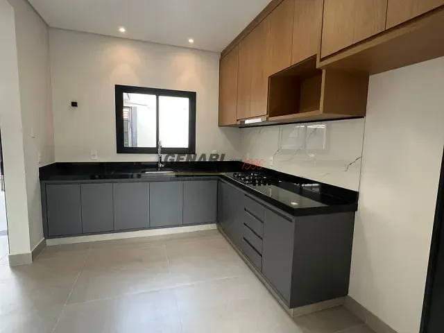 Casa com 150m² 3 quartos e 2 banheiros, à venda, no bairro Jardim Bom Sucesso em Indaiatuba