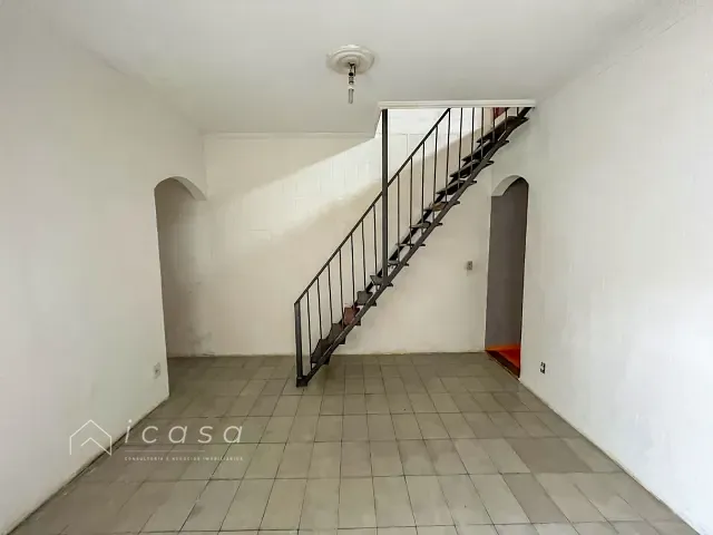 Casa com 125m² 3 quartos e 2 banheiros, à venda, no bairro Jardim Paraíso do Sol em São José dos Campos