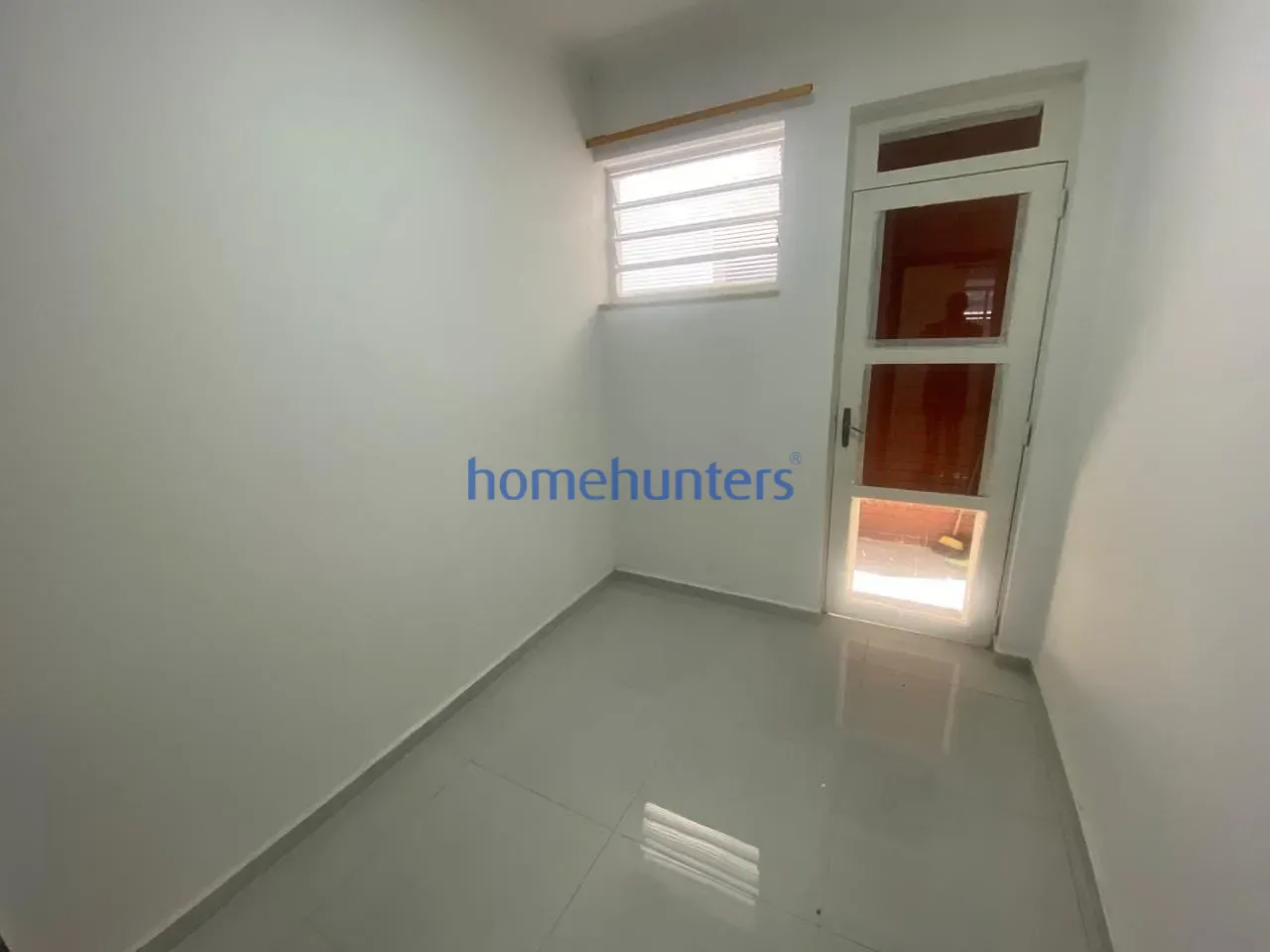 Casa, 1 quarto, 244 m² - Foto 11
