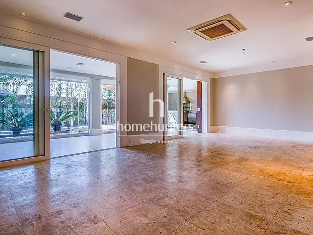 Casa com 902m² 4 quartos e 6 banheiros, à venda, no bairro Sítios de Recreio Gramado em Campinas