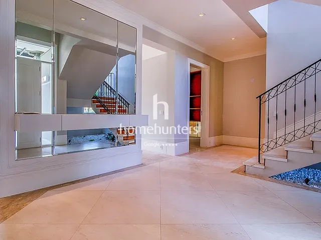 Casa com 902m² 4 quartos e 6 banheiros, à venda, no bairro Sítios de Recreio Gramado em Campinas