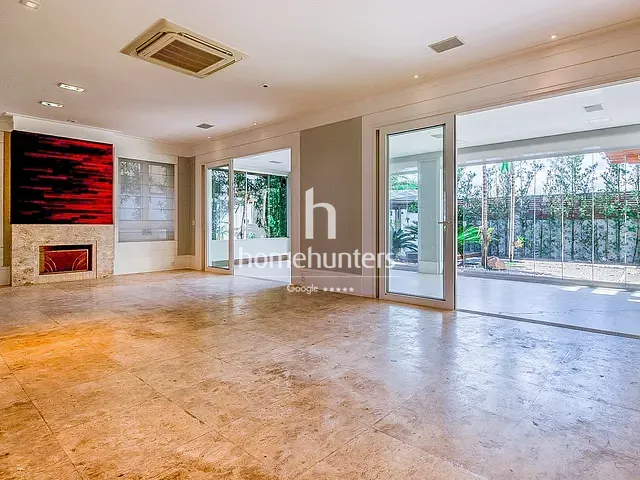 Casa com 902m² 4 quartos e 6 banheiros, à venda, no bairro Sítios de Recreio Gramado em Campinas