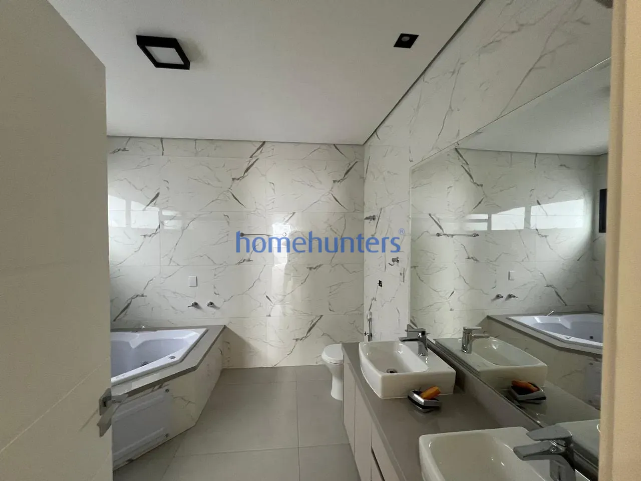 Casa, 4 quartos, 300 m² - Foto 17