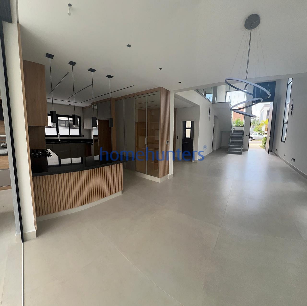 Casa à venda com 4 quartos, 340m² - Foto 11