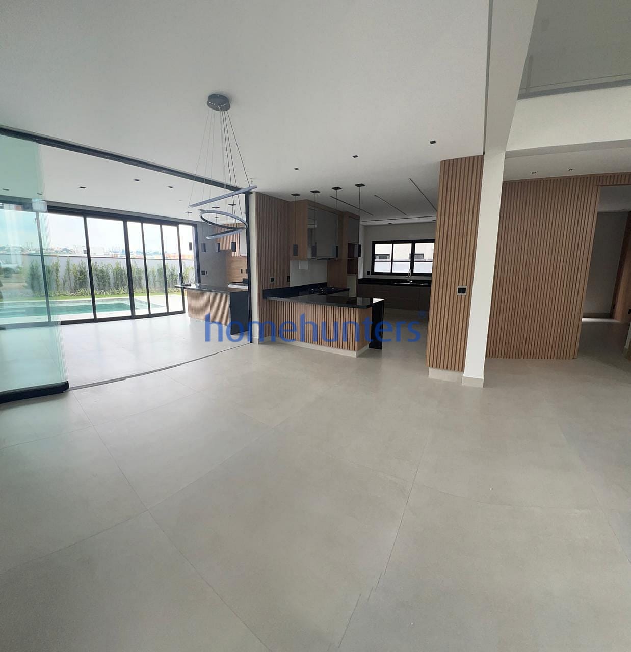Casa à venda com 4 quartos, 340m² - Foto 13