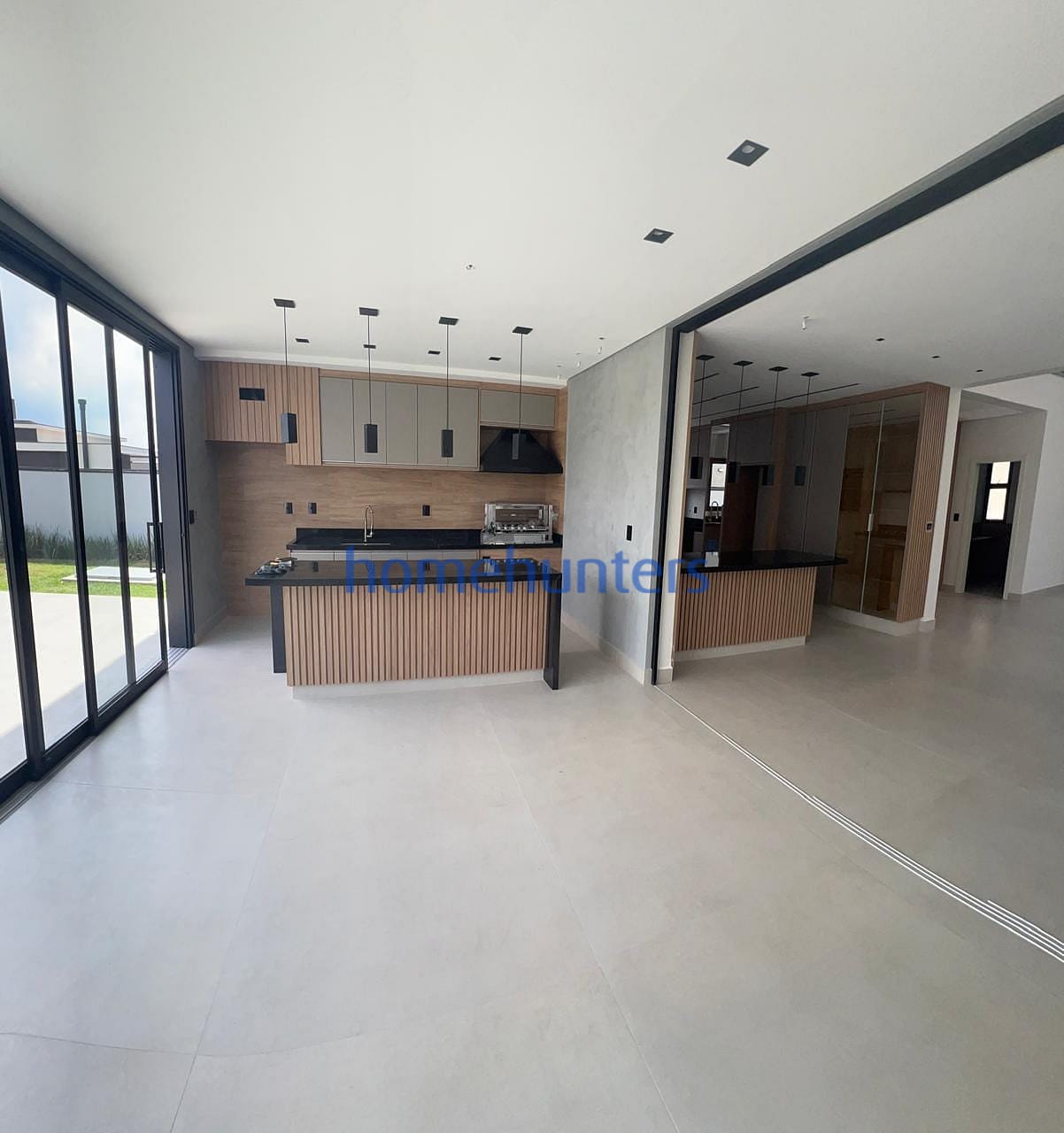 Casa à venda com 4 quartos, 340m² - Foto 15