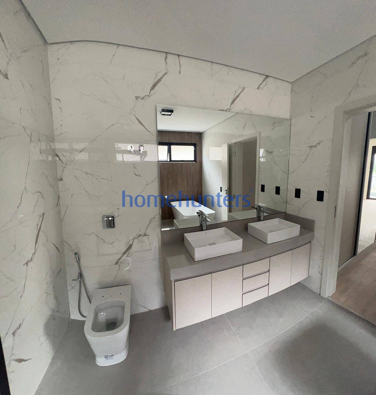 Casa à venda com 4 quartos, 340m² - Foto 36