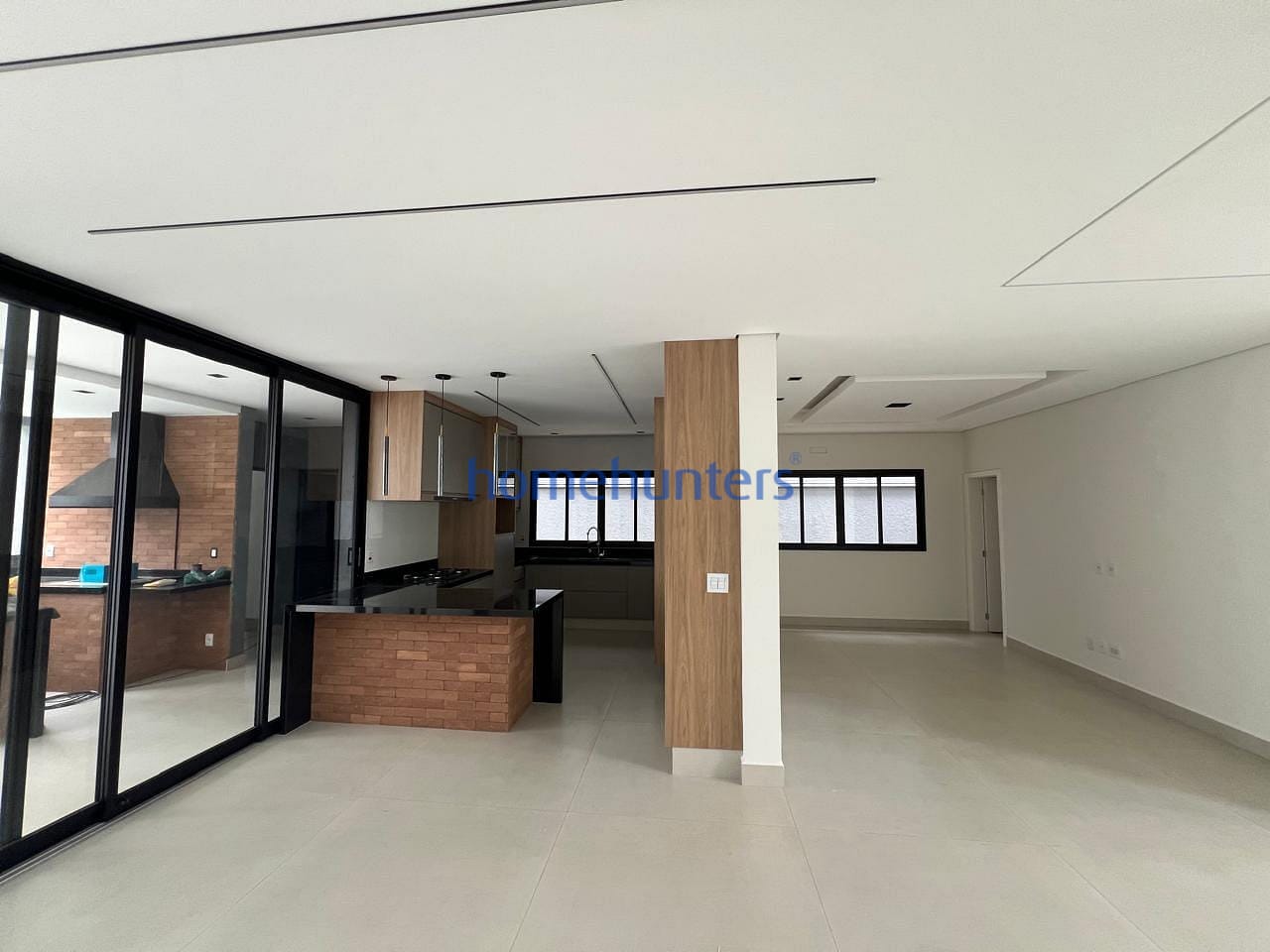 Casa à venda com 4 quartos, 340m² - Foto 39