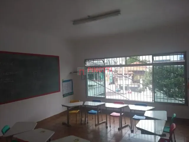 Casa 4 quartos e 3 banheiros, à venda, no bairro Jardim Nova Petrópolis em São Bernardo do Campo