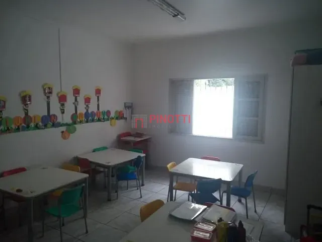 Casa 4 quartos e 3 banheiros, à venda, no bairro Jardim Nova Petrópolis em São Bernardo do Campo
