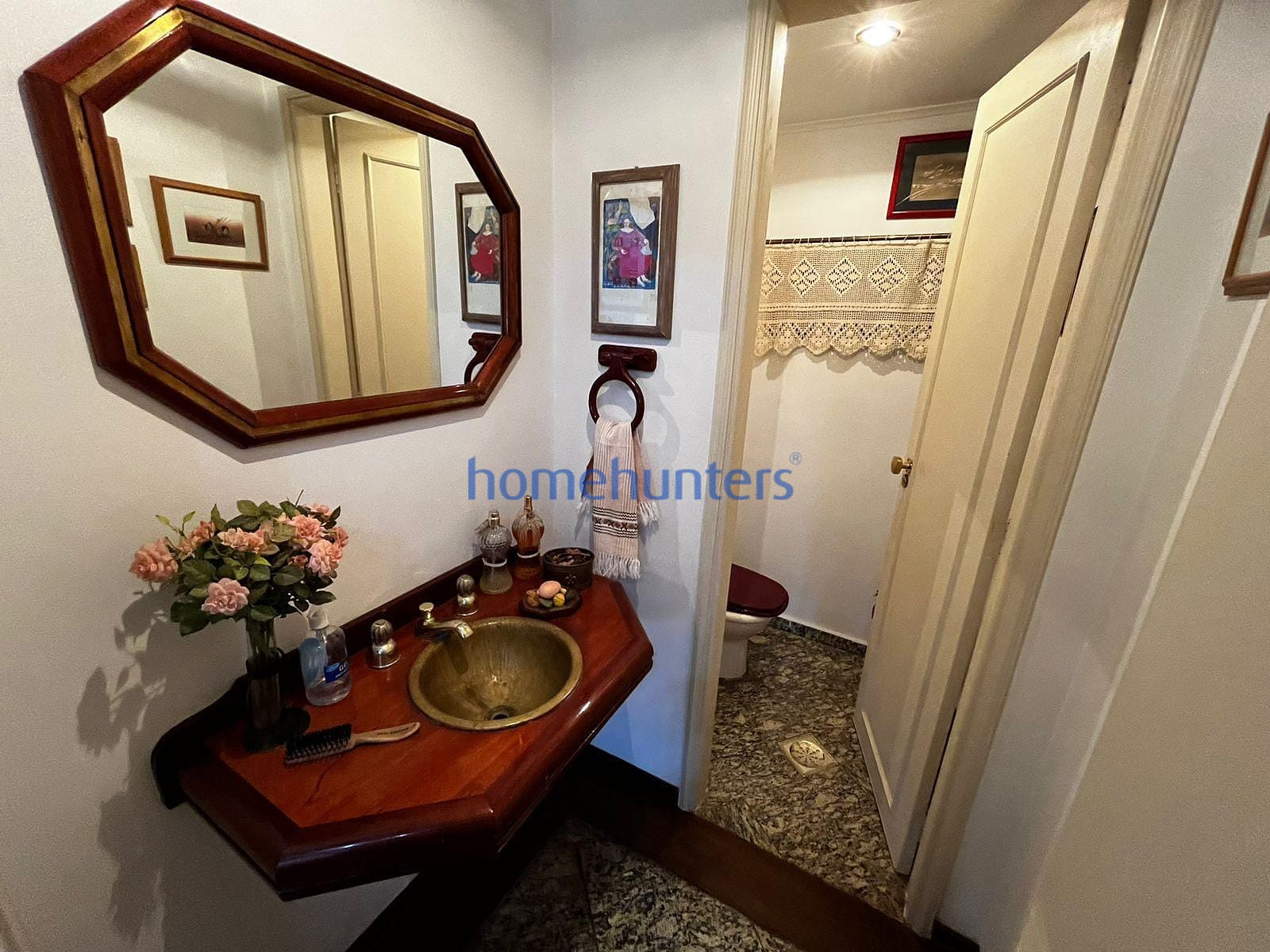 Casa à venda com 4 quartos, 350m² - Foto 33