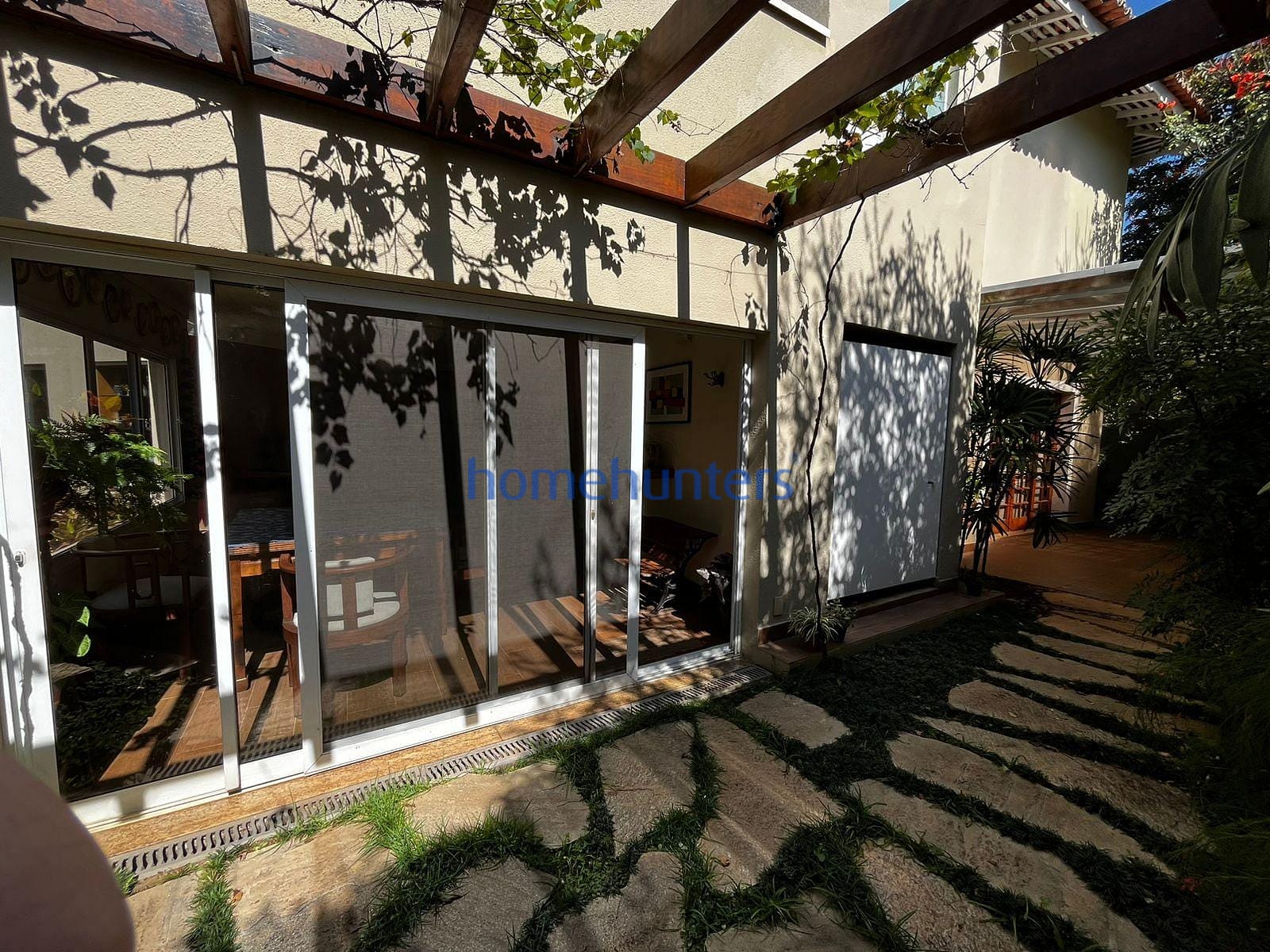 Casa à venda com 4 quartos, 350m² - Foto 48