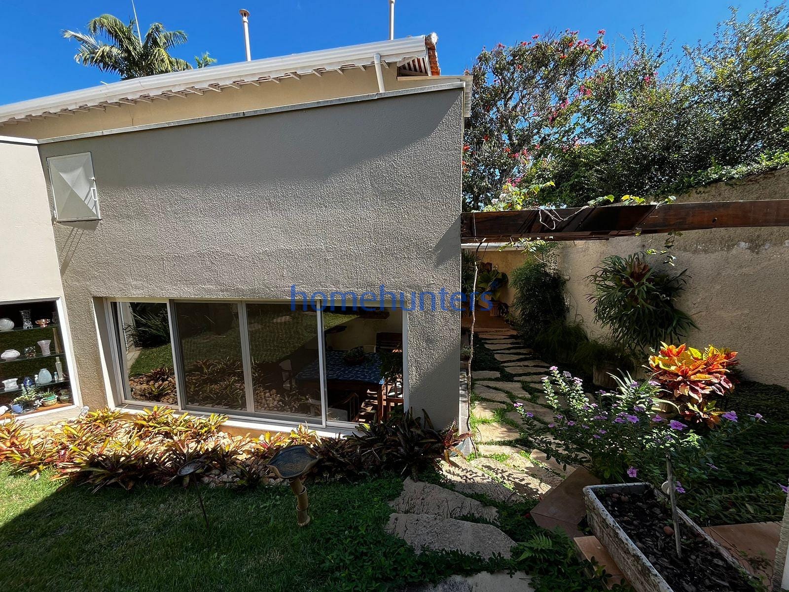 Casa à venda com 4 quartos, 350m² - Foto 49