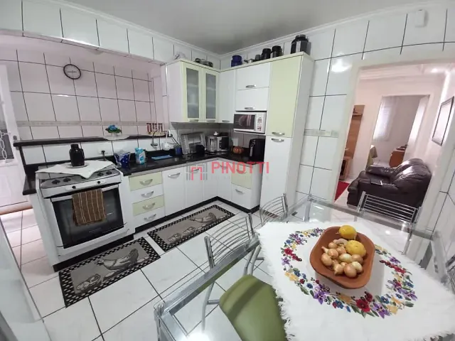 Casa 2 quartos e 1 banheiro, à venda, no bairro Vila Jerusalém em São Bernardo do Campo