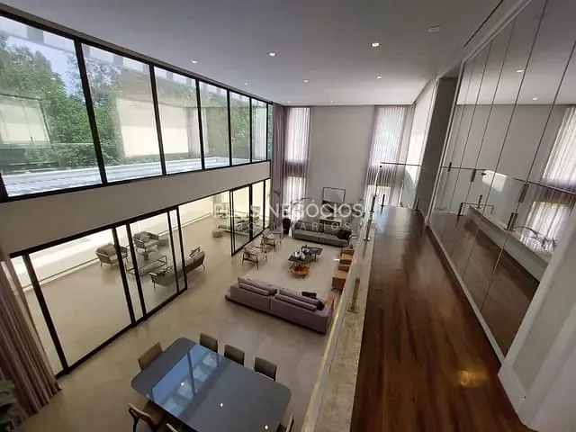 Casa com 1000m² 4 quartos e 5 banheiros, à venda, no bairro Barreirinho em Araçoiaba da Serra