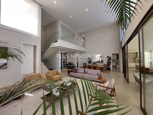 Casa com 1000m² 4 quartos e 5 banheiros, à venda, no bairro Barreirinho em Araçoiaba da Serra