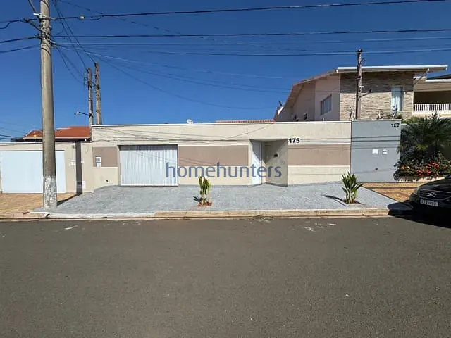 Casa 4 quartos e 3 banheiros, à venda, no bairro Jardim Europa em Paulínia