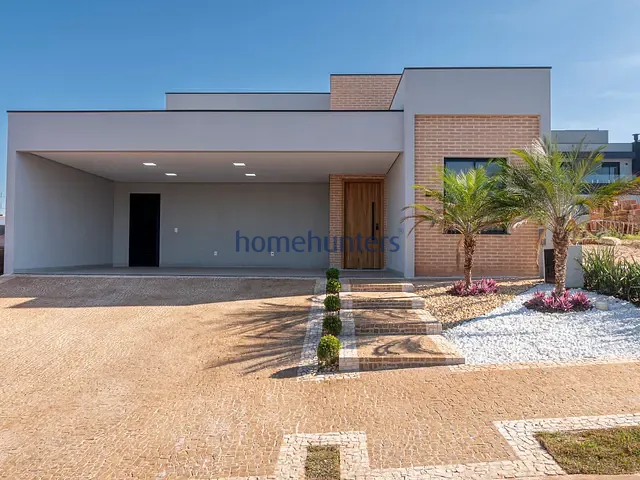 Casa com 300m² 3 quartos e 5 banheiros, à venda, no bairro Parque Brasil 500 em Paulínia