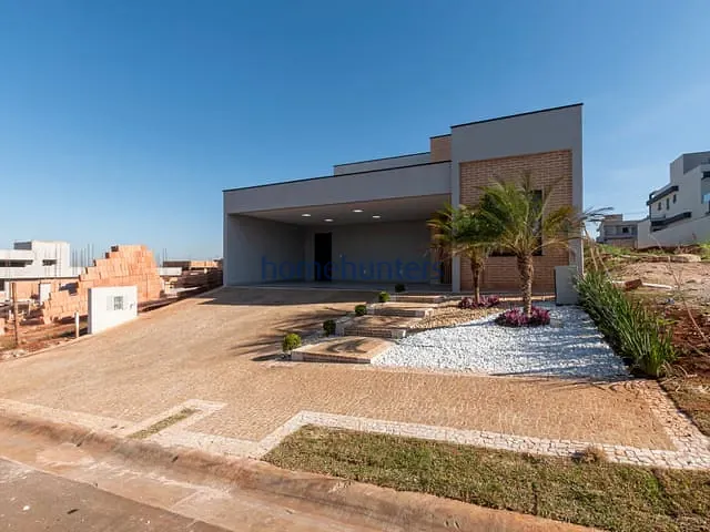 Casa com 300m² 3 quartos e 5 banheiros, à venda, no bairro Parque Brasil 500 em Paulínia