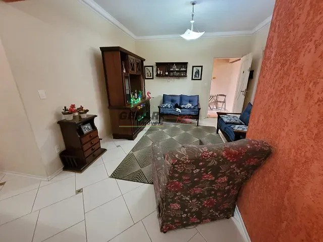 Casa com 250m² 4 quartos e 3 banheiros, à venda, no bairro Jardim Regina em Indaiatuba