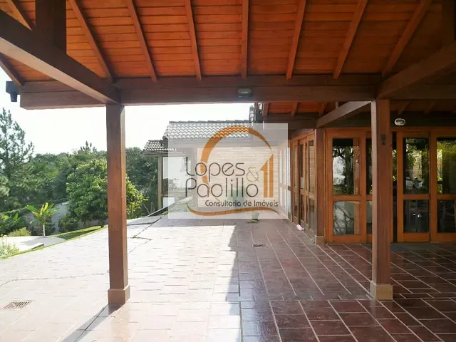 Casa com 2560m² 4 quartos e 5 banheiros, à venda, no bairro Jardim Paulista em Atibaia