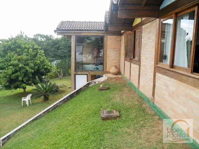 Casa com 2560m² 4 quartos e 5 banheiros, à venda, no bairro Jardim Paulista em Atibaia