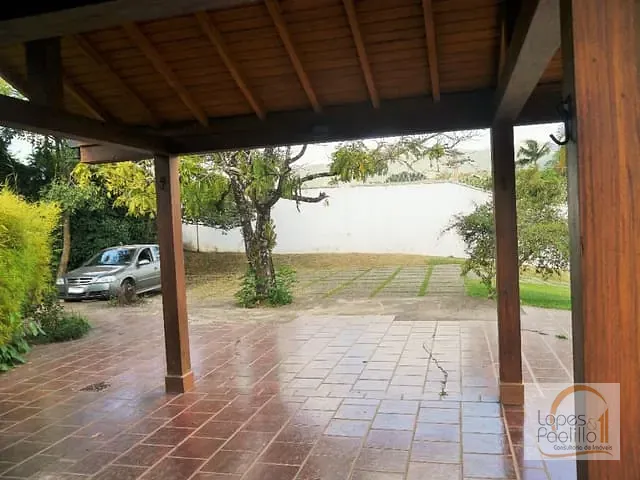 Casa com 2560m² 4 quartos e 5 banheiros, à venda, no bairro Jardim Paulista em Atibaia