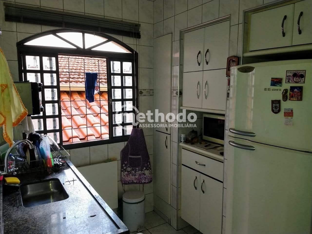 Casa, 6 quartos, 182 m² - Foto 6