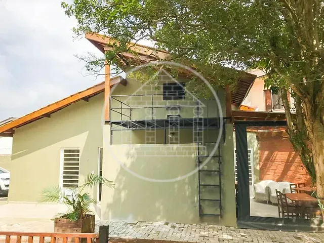 Casa com 704m², à venda ou para alugar, no bairro Jardim dos Lagos em São Paulo